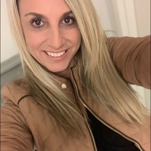 Meet your Posher, Jennifer